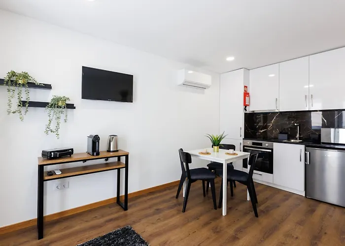 Live In Rossio Apartment